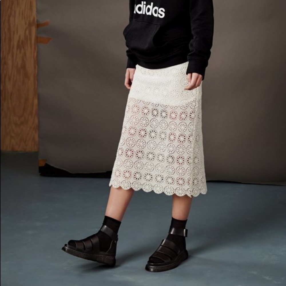 Kimchi Blue Scallop-Edge Crochet Midi Skirt